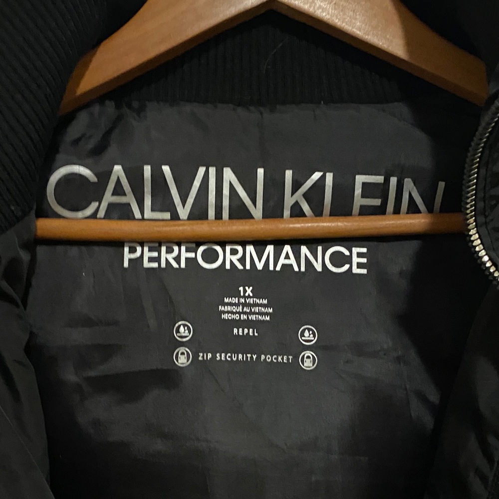 Calvin Klein Black Puffer Coat with Fur Trim - Picture 5 of 6